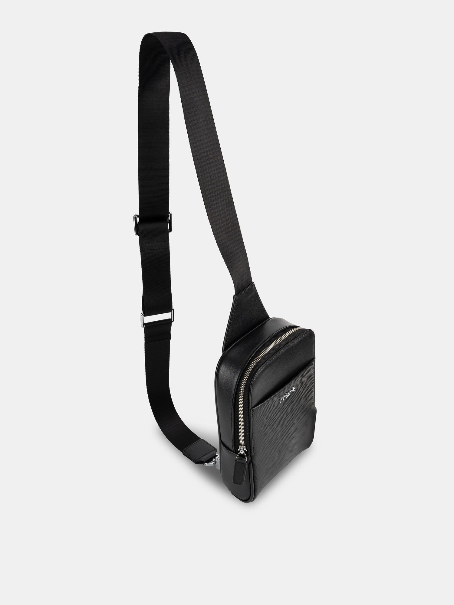 CILLIAN SLING BAG