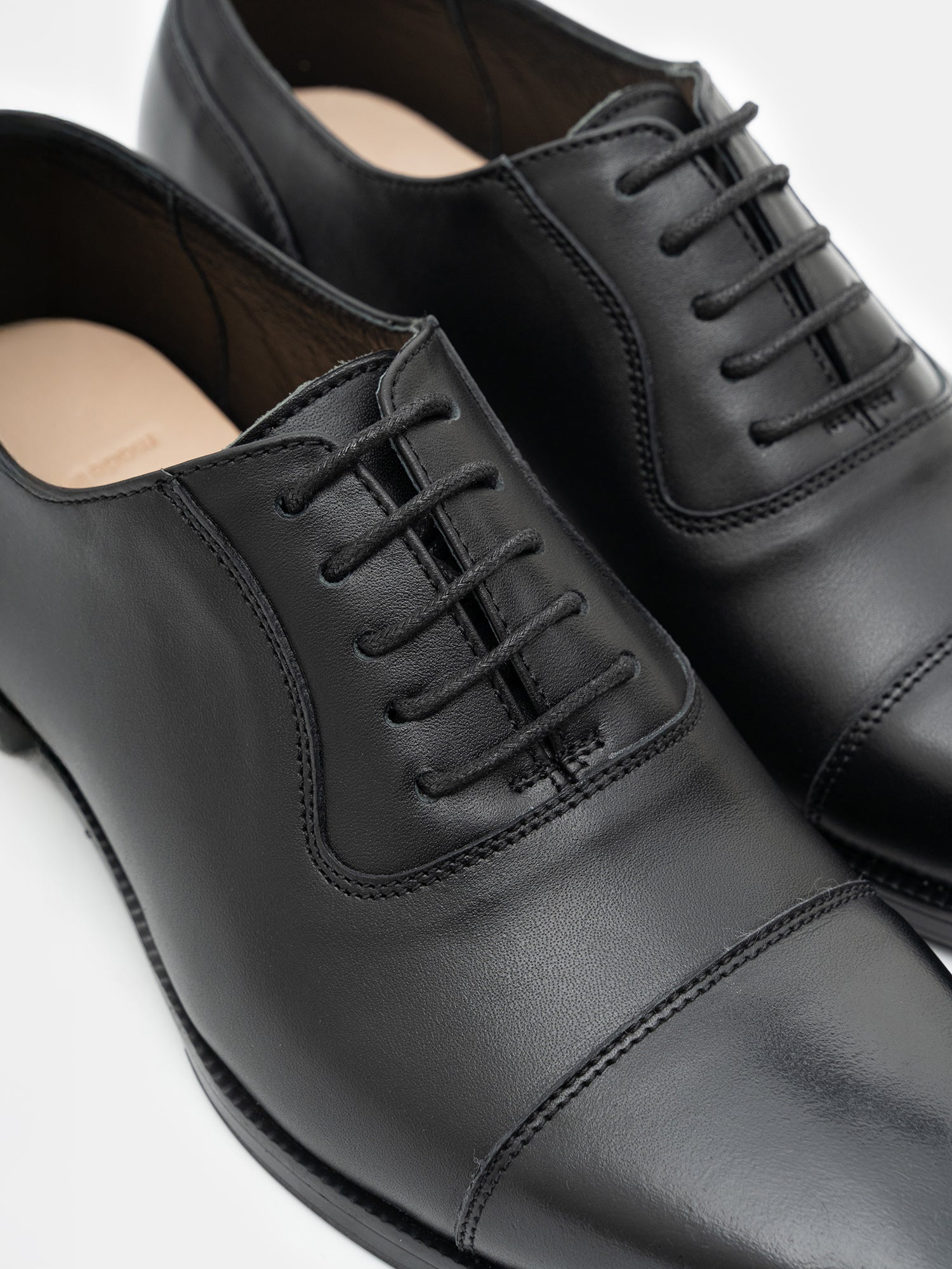 LUCIEN OXFORD