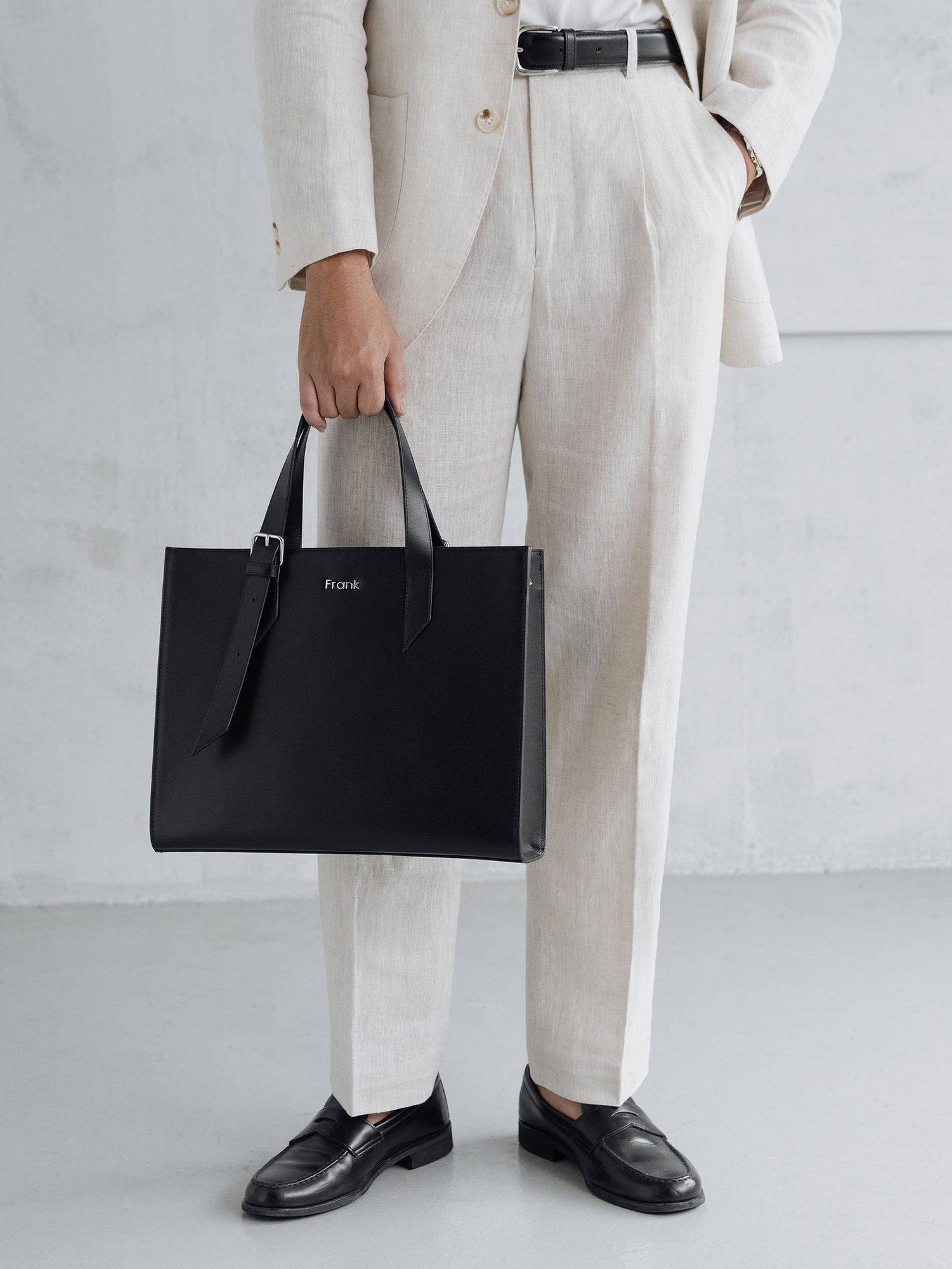 SANTIAGO L TOTE BAG